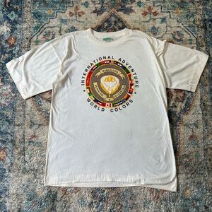 Vintage International Adventure Flags T-shirt Size XL